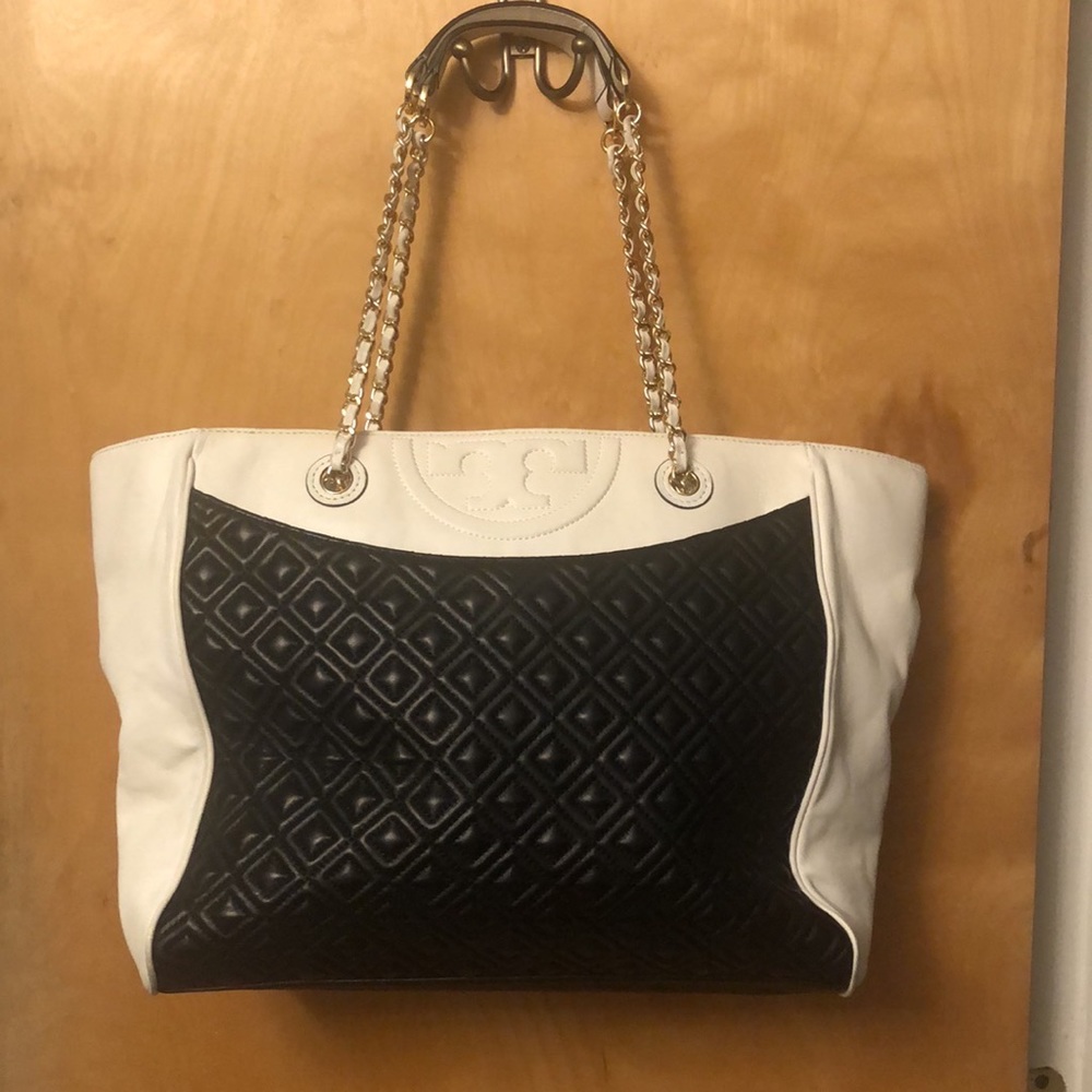 Lamb skin leather Tory Burch